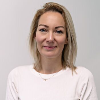 PAULINA JARZYNA PAULINA JARZYNA